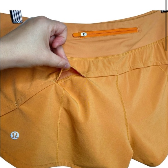 2.5 low waisted lululemon shorts! - Picture 5 of 6